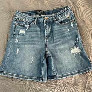 Judy Blue shorts - Size L